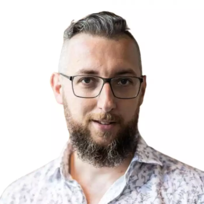Autor Peter Podlesný - ProgresGuru
